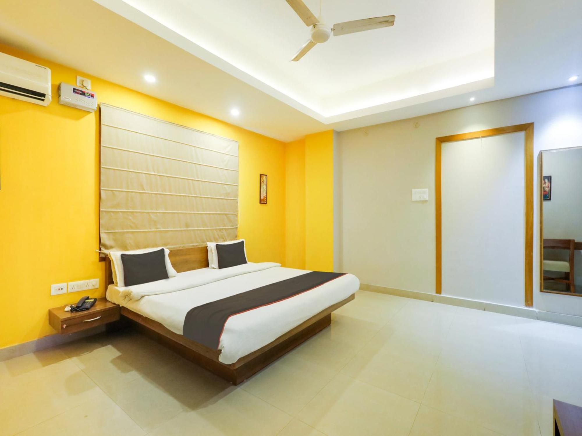 Hotel O Nirvana Lodge 구와하티 외부 사진